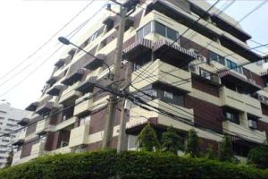 คอนโด เพลินจิต PLEONJIT CONDOMINIUM