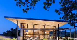 แบบบ้านชั้นเดียว บ้านสไตล์ Loft ท่ามกลางทุ่งกว้าง สวยและประหยัดพลังงาน