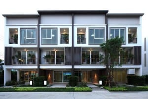 ทาวน์โฮม ลุมพินี ทาวน์ เรสซิเดนซ์ ลาดพร้าว สเตชั่น Lumpini Town Residence Ladprao Station