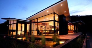 แบบบ้านชั้นเดียว บ้านกระจกสุดหรูที่ชมวิวได้รอบทิศทาง