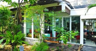 บ้านรีสอร์ท พักผ่อนในบ้านรีสอร์ทที่สร้างมากับมือ
