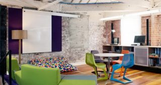ตกแต่งภายในออฟฟิศ Colorful Loft สีสันสดใสของสำนักงานออกแบบ