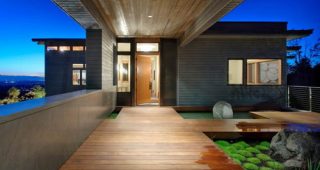 แบบบ้านสองชั้น บ้านขนาดใหญ่อลังการบนเขา สำหรับครอบครัวใหญ่