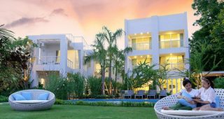 แบบบ้านรีสอร์ท สวยน่ารัก สงบเงียบที่ Verano Beach Villa