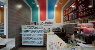 ตกแต่งร้านขายขนม ร้านเบเกอรี่สีสดใสในความทรงจำ