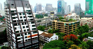 คอนโด เรโนวา เรสซิเด้นซ์ ชิดลม Renova Residence Chidlom ใกล้รถไฟฟ้า BTS เพลินจิต
