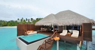 แบบบ้านรีสอร์ท กระท่อมกลางทะเลสุดหรูในมัลดีฟส์