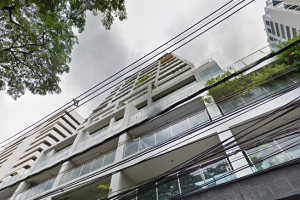 นิวเฮ้าส์ คอนโด ซอยสมคิด New House Condo ใกล้รถไฟฟ้า BTS ชิดลม