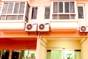 ทาวน์โฮม ปริญญาฉัตร 2 พุทธมณฑลสาย 4 PARINYACHAT 2 PHUTTAMONTHON 4