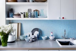 จัดระเบียบ Shelf และชั้นวางของในห้องครัวไม่ให้รกอีกต่อไป