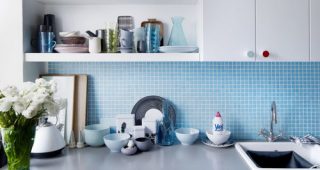 จัดระเบียบ Shelf และชั้นวางของในห้องครัวไม่ให้รกอีกต่อไป