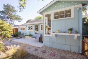 Cottage สำหรับนักเดินทางของ John Steinbeck