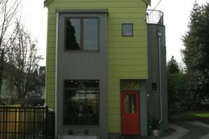 บ้านโมเดิร์นสีเขียวกะทัดรัด ราคาประมาณ 1.5 ล้าน