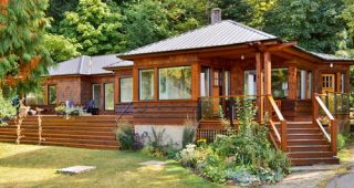 Peets Residence บ้านไม้ชนบทสุดหรูใน Landers Bay