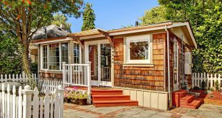 Ballard Cottage บ้านแต่งไม้ชิงเกิ้ลราคา 5 แสน