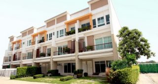 ทาวน์โฮม ภณาสิริ เรสซิเดนซ์ เกษตร-นวมินทร์ Panasiri Residence Kaset-Nawamin