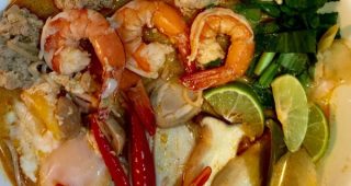 อร่อยแซ่บซี๊ด...กับ