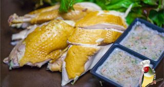 วิธีทำไก่ไทยต้มน้ำปลา พร้อมสูตรน้ำจิ้มซีฟู๊ดรสเด็ด