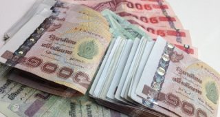 แชร์ประสบการณ์! สร้างธุรกิจเสื้อผ้า ปั้นเงินจาก 300,000 เป็น 30,000,000 ในเวลา 7 ปี