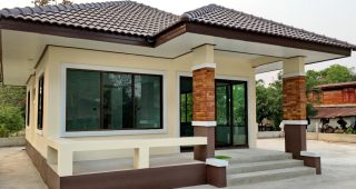 รีวิว บ้านชั้นเดียวราคาประหยัด พื้นที่ใช้สอย 60 ตร.ม. งบประมาณ 600,000 บาท
