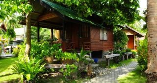 20 บังกะโล รีสอร์ท แบบ Slow Life พักผ่อนชิว ๆ สบาย ๆ บนเกาะพงัน
