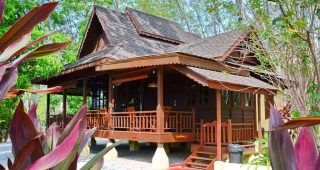 Sunset Forest บ้านไม้ยกพื้นบรรยากาศสวนป่าในมาเลเซีย
