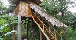 บ้านกะทัดรัดใต้ถุนสูง เงียบสงบเหมาะสำหรับปลีกวิเวก