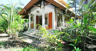 บ้านสวยแสนสงบตกแต่งอารมณ์บาหลี