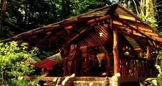 บ้านกระท่อมสวยบรรยากาศ Jungle รับบรรยากาศทั้งหาดและป่า