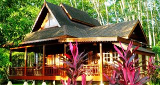 บ้านไม้สวยสดจากมาเลเซีย ตรึงตาด้วยสถาปัตยกรรมผสมผสาน