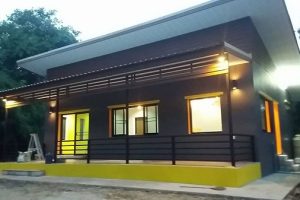 รีวิว : ปลูกบ้านโมเดิร์นชั้นเดียว ด้วยอิฐบล็อกนาโน สร้างเอง ทำเอง ใช้งบไม่ถึง 700,000 บาท