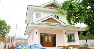 รีวิว ปลูกบ้านหลังแรกในชีวิต พื้นที่ใช้สอย 156 ตร.ม. งบประมาณ 1.6 ล้านบาท