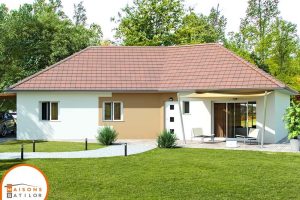 Vaudoise แบบบ้านชั้นเดียวทรงหักโค้งนิด ๆ ขนาด 4 ห้องนอน