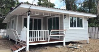 รีวิว บ้านชั้นเดียว สไตล์มินิมอล พื้นที่ใช้สอย 51 ตร.ม. งบประมาณ 590,000 บาท
