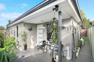 บ้านงบน้อยน่าอยู่ขนาด 3 ห้องนอน งบประหยัดแค่ 6 แสนกว่า