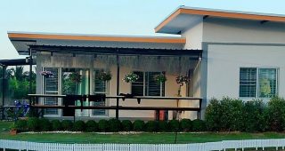 รีวิว บ้านสวนโมเดิร์นชั้นเดียว พื้นที่ใช้สอย 115 ตร.ม. งบประมาณ 5 แสนบาท