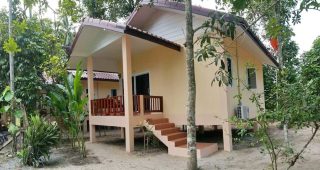 บ้านสวนแบบเรียบง่าย งบพอเพียงสำหรับครอบครัวเล็ก