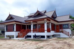 รีวิว ปลูกบ้านเรือนไทยประยุกต์ พื้นที่ใช้สอย 142 ตร.ม. งบประมาณ 1.8 ล้านบาท