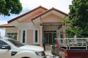 รีวิว บ้านชั้นเดียว แนวทรอปิคอล 3 ห้องนอน 1 ห้องน้ำ งบประมาณ 970,000 บาท
