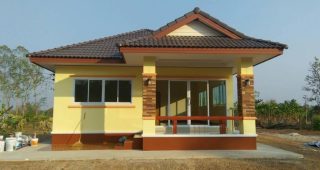 รีวิว ปลูกบ้านชั้นเดียว หลังคาทรงมนิลา พื้นที่ใช้สอย 80.5 ตร.ม. งบประมาณ 850,000 บาท