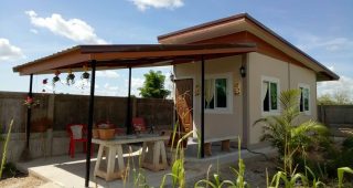 รีวิว บ้านสวนโมเดิร์นหลังเล็ก พื้นที่ใช้สอย 18 ตร.ม. งบประมาณรวม 100,000 บาท