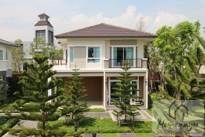 EP.945 รีวิว ภัสสร เทพารักษ์-บางนา บ้านเดี่ยว 2 ชั้นสไตล์อังกฤษ เริ่มต้น 3.59 ล้านบาท