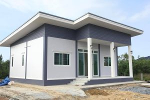 รีวิว บ้านโมเดิร์นชั้นเดียว พื้นที่ใช้สอย 85 ตร.ม. 3 ห้องนอน 2 ห้องน้ำ งบประมาณ 850,000 บาท
