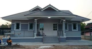 รีวิว บ้านชั้นเดียว แนวร่วมสมัย พื้นที่ใช้สอย 140 ตร.ม. งบประมาณ 1.8 ล้านบาท