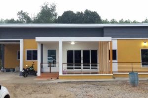 รีวิว บ้านโมเดิร์นชั้นเดียว พร้อมระเบียงกว้าง พื้นที่ใช้สอย 194 ตร.ม. งบประมาณ 900,000 บาท