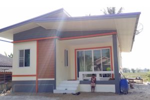 รีวิว บ้านโมเดิร์นชั้นเดียว หลังคาปีกนก พื้นที่ใช้สอย 75 ตร.ม. งบประมาณ 600,000 บาท