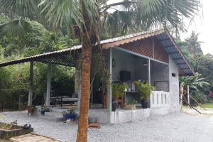 บ้านสวนปูนเปลือย สวยเท่ได้ราคาประหยัดมาก