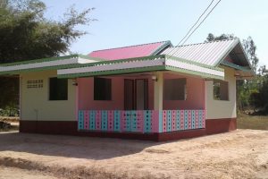 รีวิว บ้านชั้นเดียว แนวชนบท พื้นที่ใช้สอย 64 ตร.ม. งบประมาณ 390,000 บาท