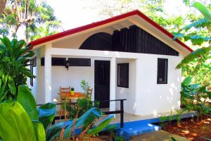บ้านรีสอร์ทในสวนทรอปิคอล ร่มรื่นเป็นส่วนตัว