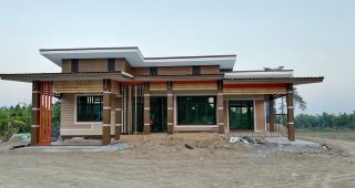รีวิว บ้านเดี่ยวชั้นเดียว สไตล์โมเดิร์นรีสอร์ท พื้นที่ใช้สอย 185 ตร.ม. งบประมาณ 1.5 ล้านบาท